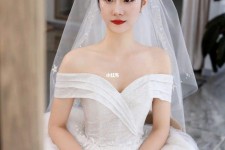 新疆兼职做婚纱模特(婚纱兼职模特雇用)