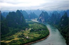 新疆旅游景点介绍(旅游景点介绍视频)