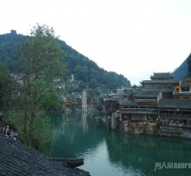 新疆去哪里旅游好(去哪里旅游好玩)