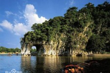 新疆旅游景点推荐(德阳旅游景点推荐)
