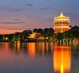 新疆包含私人伴游你走遍中国最美旅行地的词条
