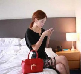 新疆美女私家伴游雇用(私家伴游雇用包吃住)