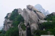 新疆安徽旅游攻略(安徽旅游攻略三日游)
