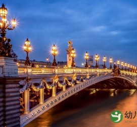 新疆旅游景点排行(旅游景点排行北京)