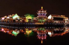 新疆上海周边旅游(上海周边旅游景点二日游)