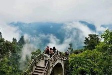 新疆二日游(二日游旅游攻略)