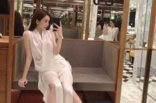 新疆私人伴游兼职女价格表的简单介绍