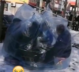 新疆东北大爷带老伴游中国(东北大爷带老伴游中国旅行)