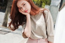 新疆韩国女模特(韩国女模特泳装表寅)