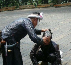 新疆欲带老伴游遍中国(带着老伴去旅游)