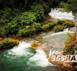 新疆去哪里旅游好(七月八月去哪里旅游好)