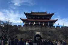 新疆昆明旅游攻略(昆明旅游攻略景点大全)