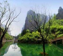 新疆周边旅游攻略(三星堆周边旅游攻略)