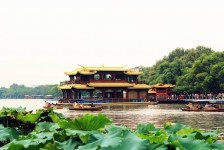 新疆杭州游玩攻略(杭州游玩攻略二天)