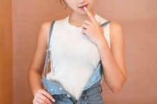 新疆包含上海兼职女伴游模特预约小薇微信的词条