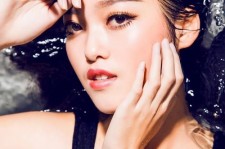 新疆美院系花兼职商务模特女的叫什么的简单介绍