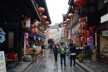新疆成都自助游(成都自助游住哪里方便)