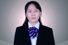 新疆商务伴游招聘 微信群里应聘日薪2万“商务伴游” ，女孩人财两失！