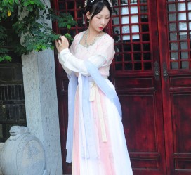新疆汉服兼职模特(汉服兼职模特雇用信息)