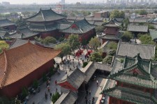 新疆开封旅游攻略(开封旅游攻略必玩的景点)