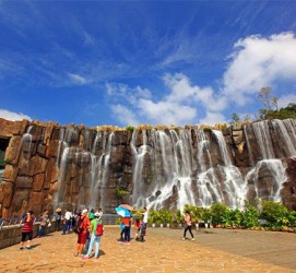 新疆旅游景点介绍(旅游景点介绍结尾)