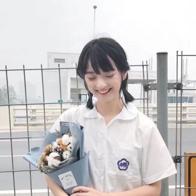 新疆伴游女生王梓涵的资料