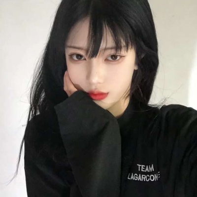 新疆伴游女生梦瑜的资料