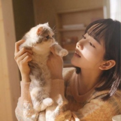 新疆伴游女生邓珊珊的资料