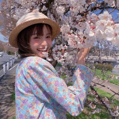 新疆伴游女生扶婷的资料
