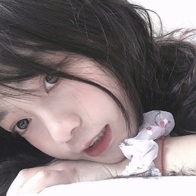 新疆伴游女生柳依依的资料