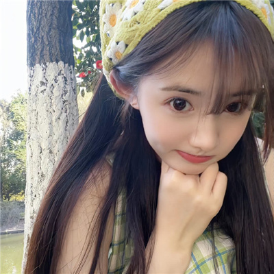新疆伴游女生上官鹤影的资料