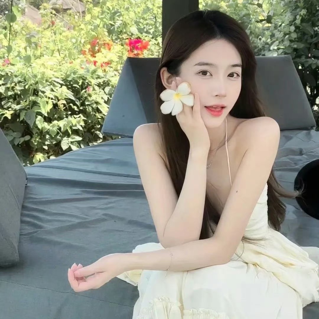 新疆伴游女生Claire的资料