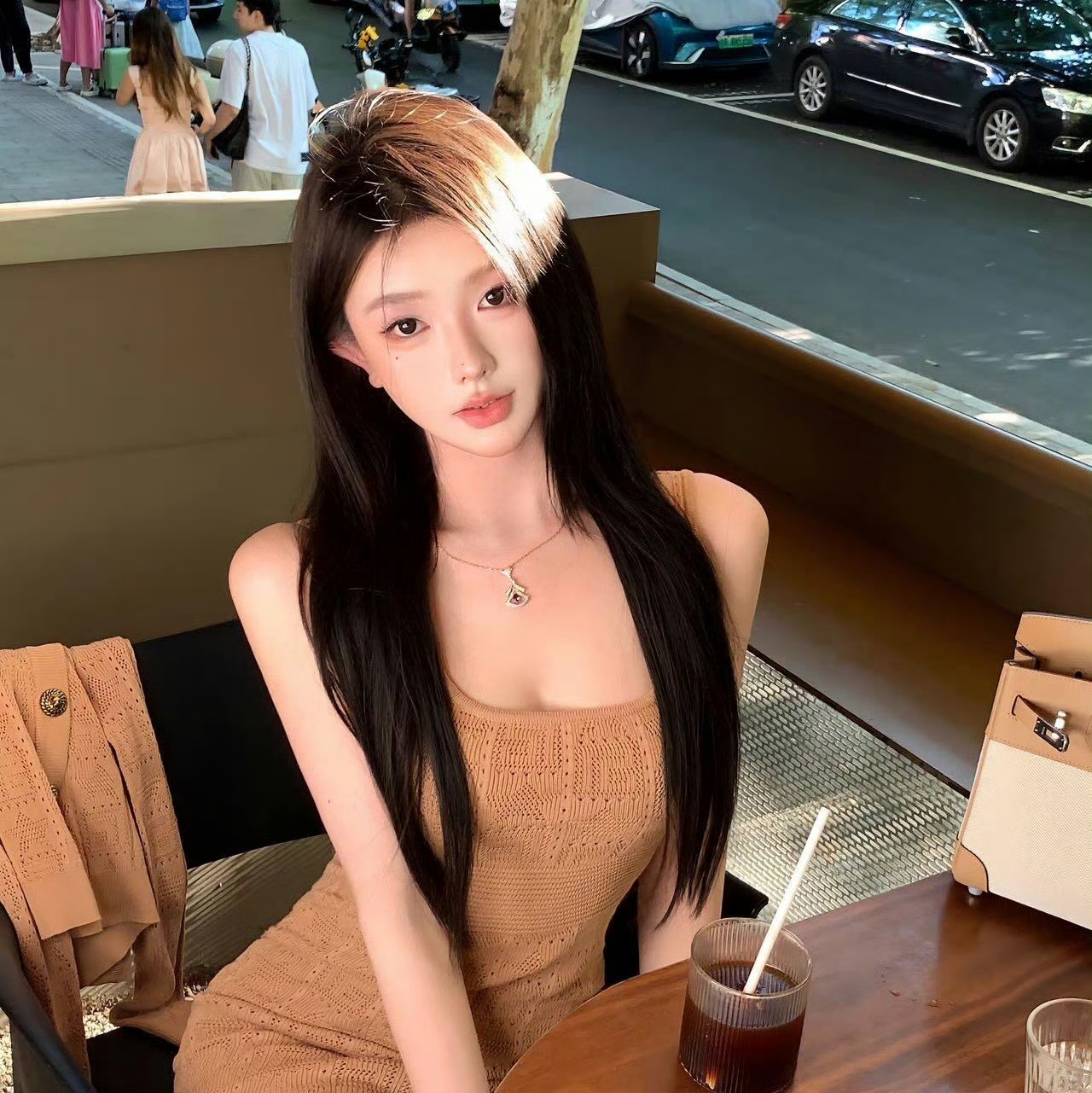 新疆伴游女生苏樱樱的资料