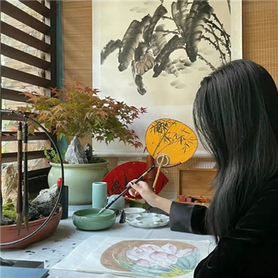 新疆伴游女生源又菡的资料