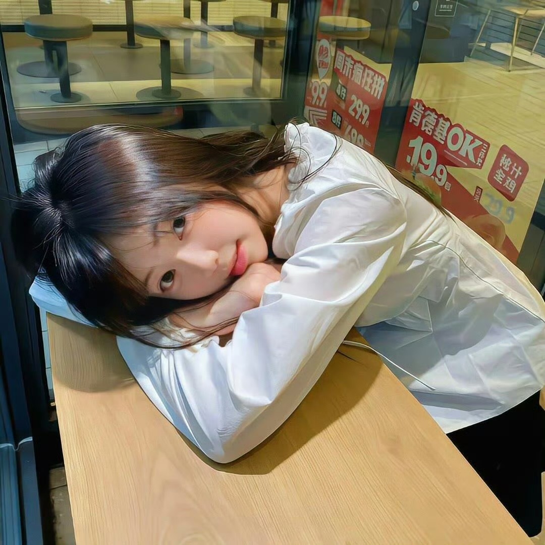 新疆伴游女生沈雨晴的资料