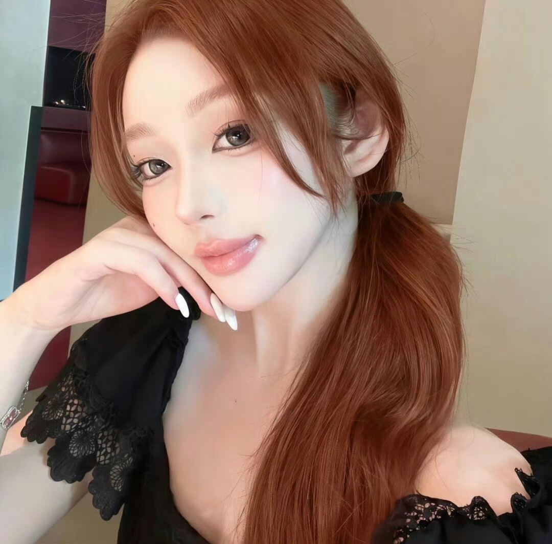 新疆伴游女生 | Victoria LiLI的资料