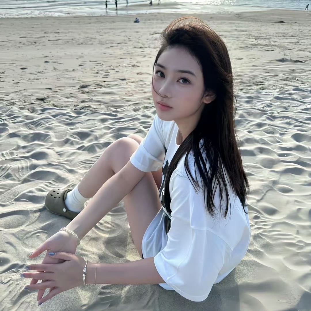 新疆私人伴游女生 | 沛儿 🖤的资料